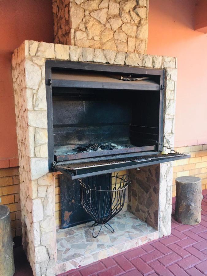 Forever Comfy Bed Bed & Breakfast Vanderbijlpark Eksteriør bilde