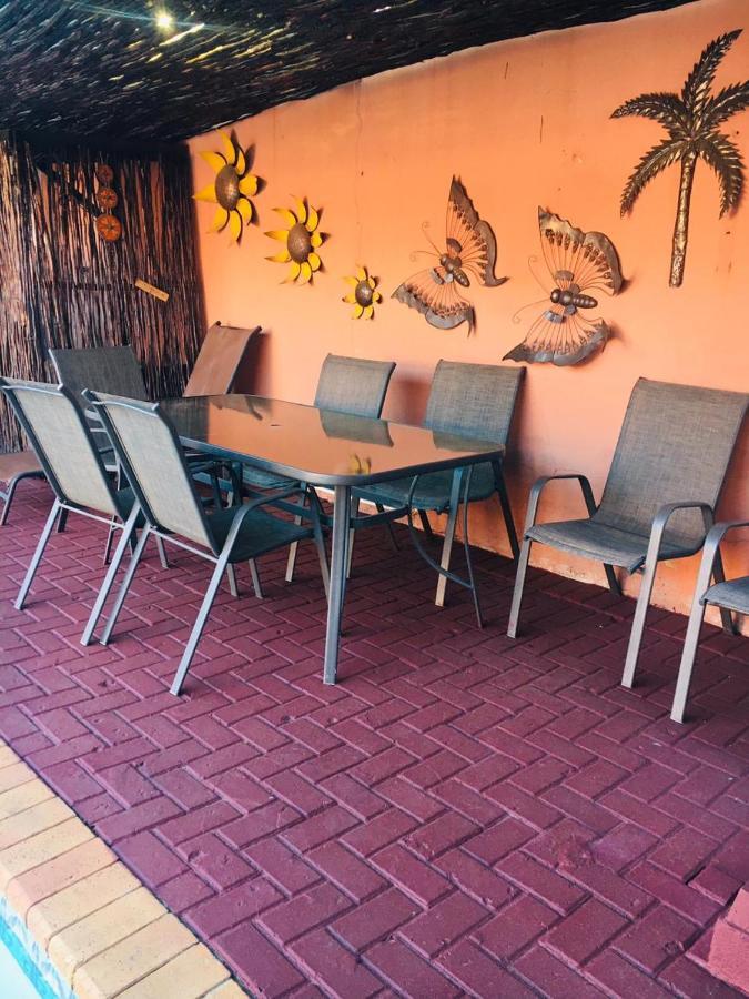 Forever Comfy Bed Bed & Breakfast Vanderbijlpark Eksteriør bilde